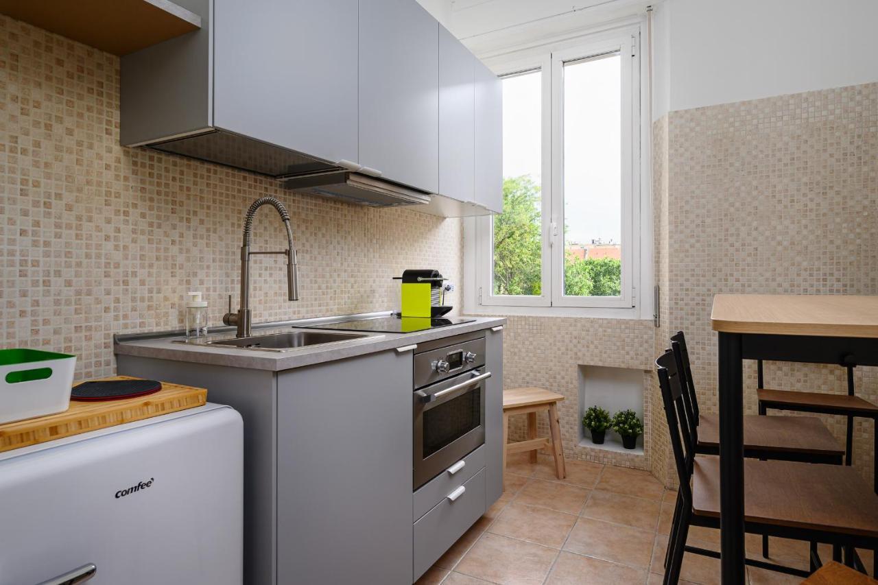 Ennio 8 - Bilocale Cool Apartment มิลาน ภายนอก รูปภาพ